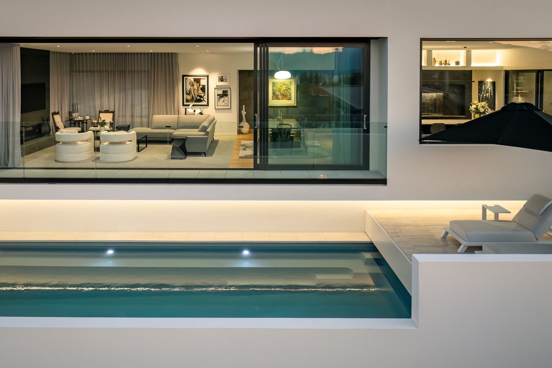 A beautifully lit swimming pool