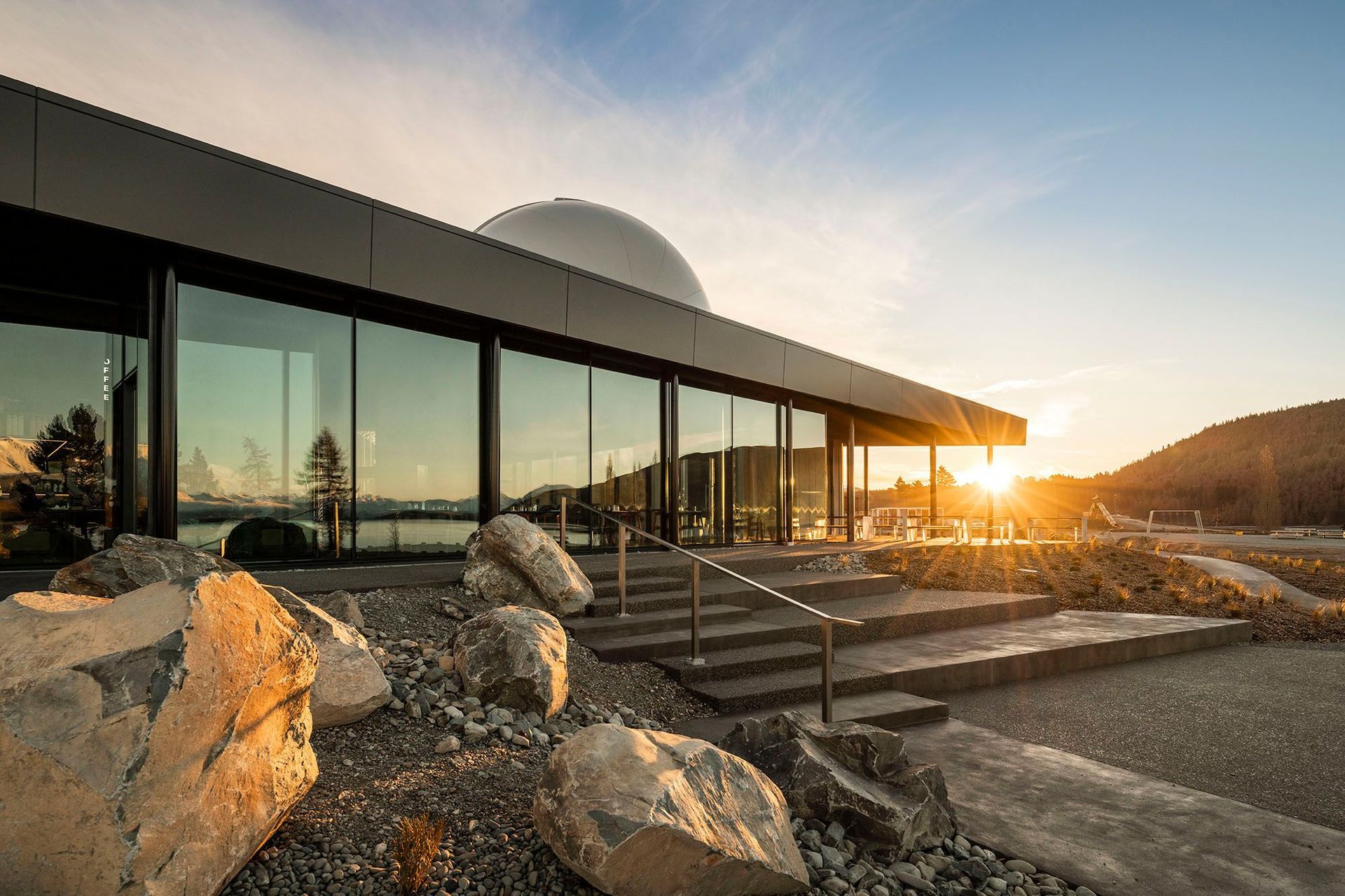 The Dark Sky Project at Tekapo is designed to celebrate the darkness of the star-lit night sky.