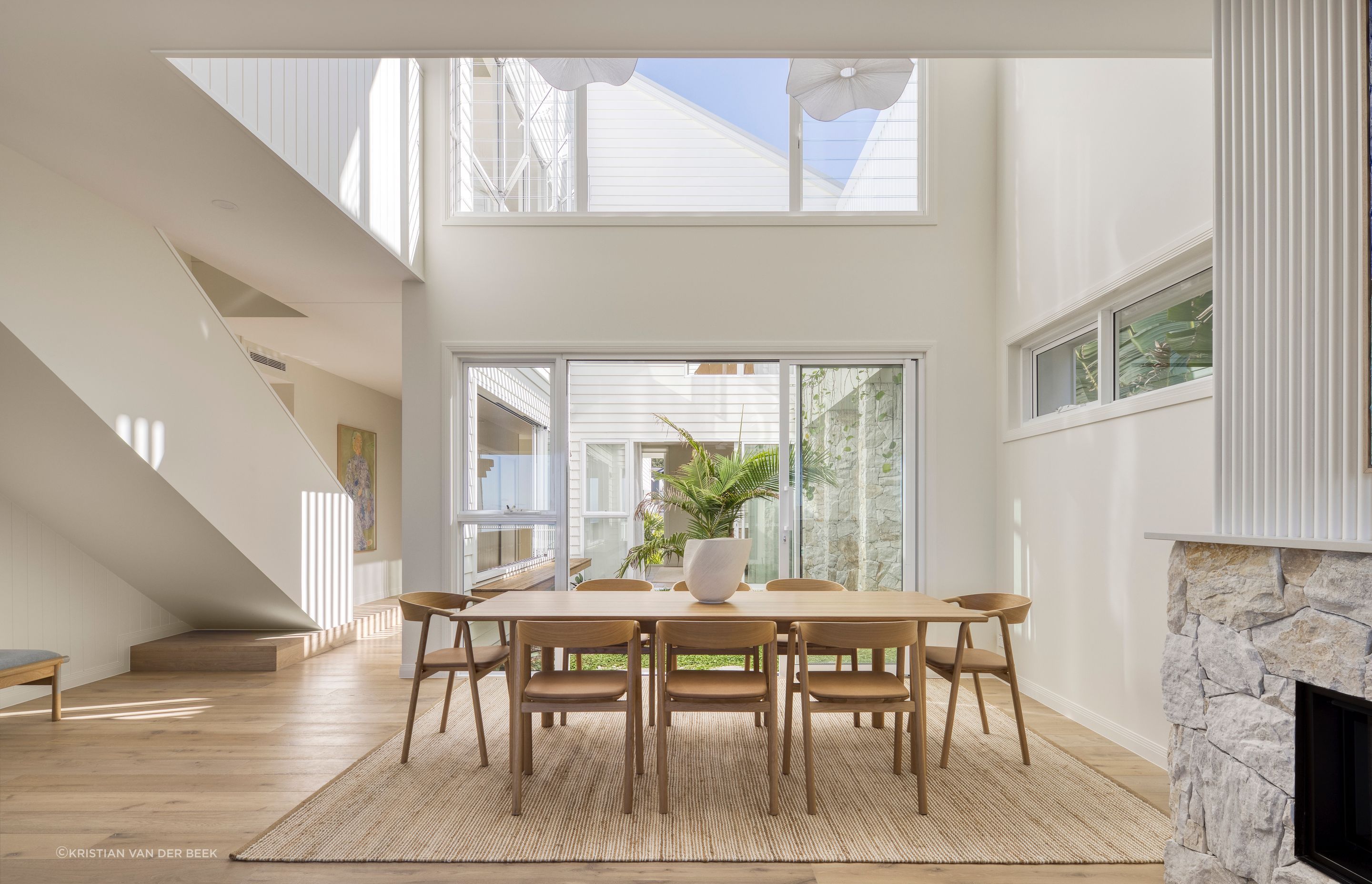The neutral palette, including oak timber and travertine stone, embraces a beautiful mix of textures | Habitat Studio Architects