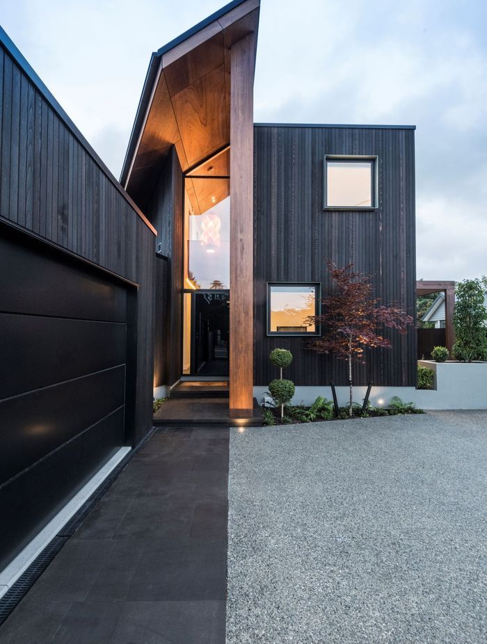 The sculptural angle of the entry space required extreme attention to detail to build.