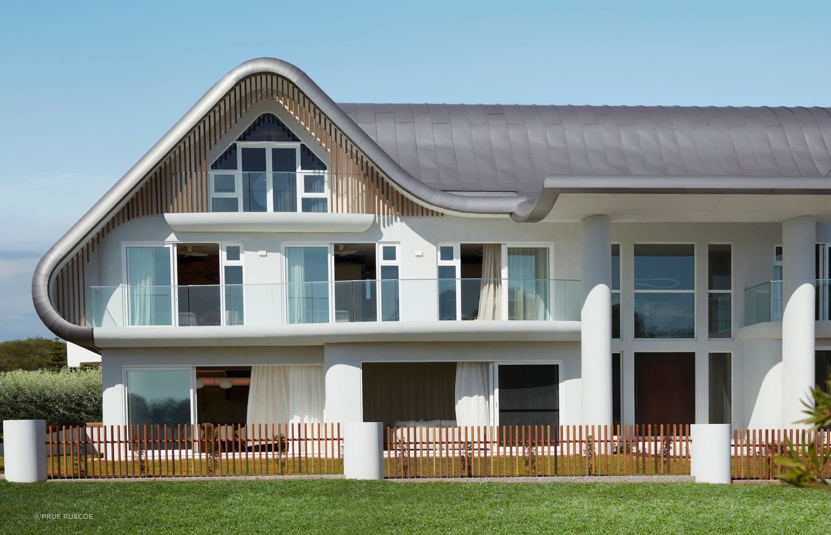 Clever architecture wraps the attic level into the roofline