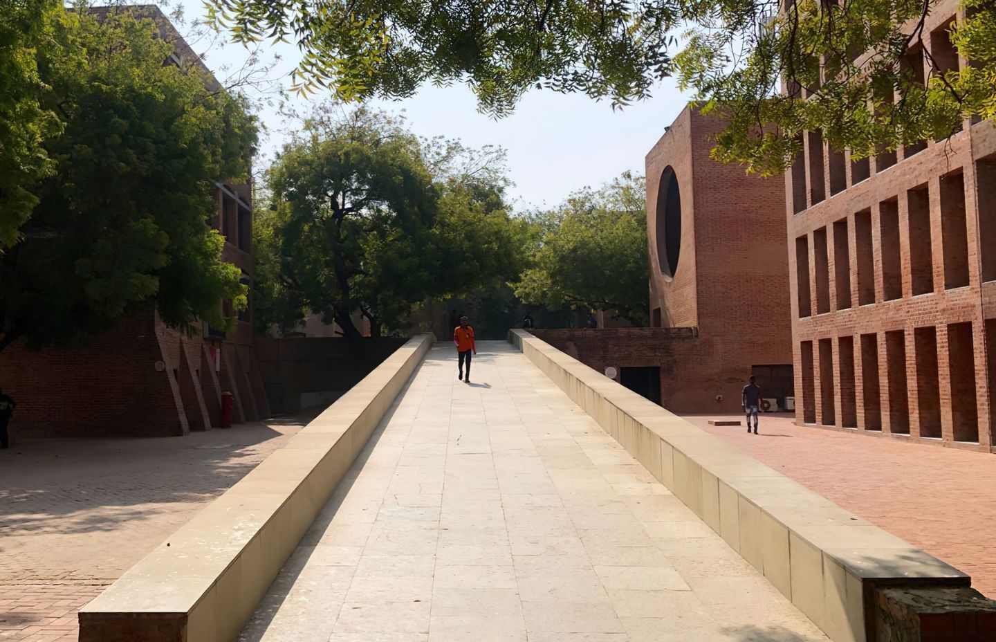 A Fascinating journey to Louis Kahn’s Indian Institute of Management Ahmedabad, India