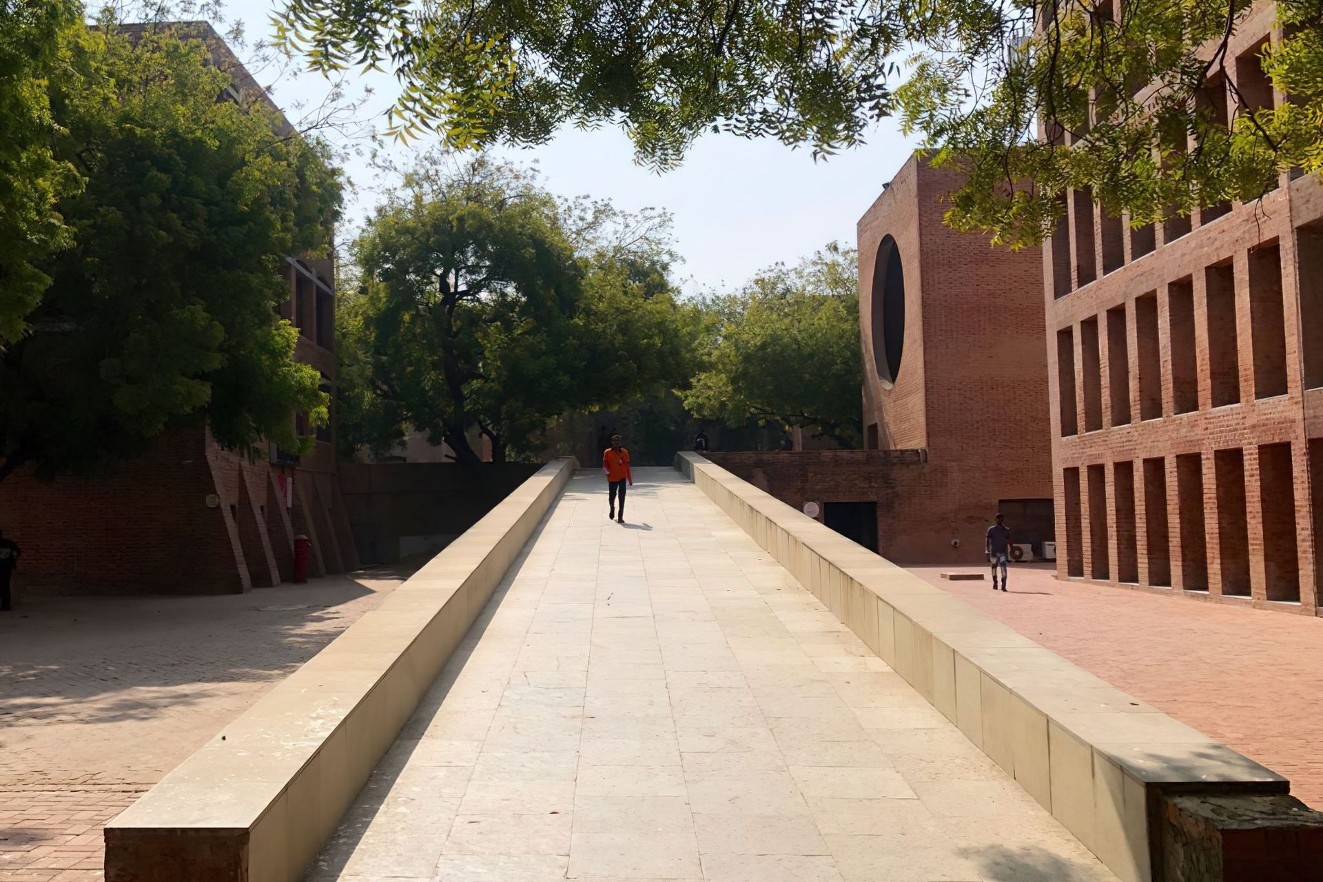 A Fascinating journey to Louis Kahn’s Indian Institute of Management Ahmedabad, India
