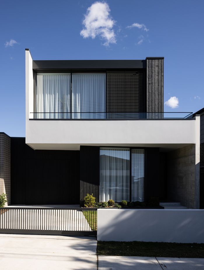 The dynamic façade changes the appearance from the street.