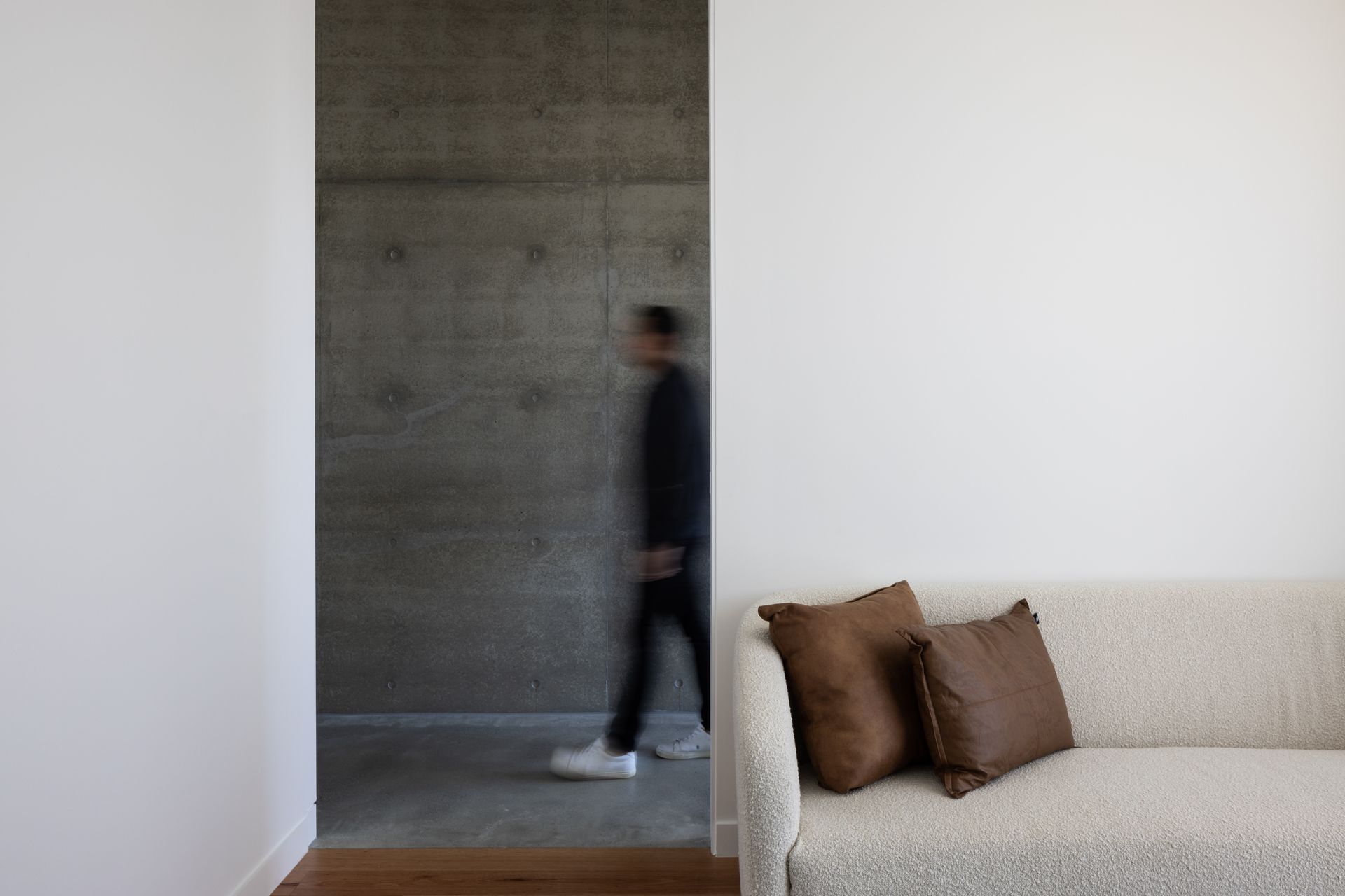 A mix of cold and warm materials create zones within the home.