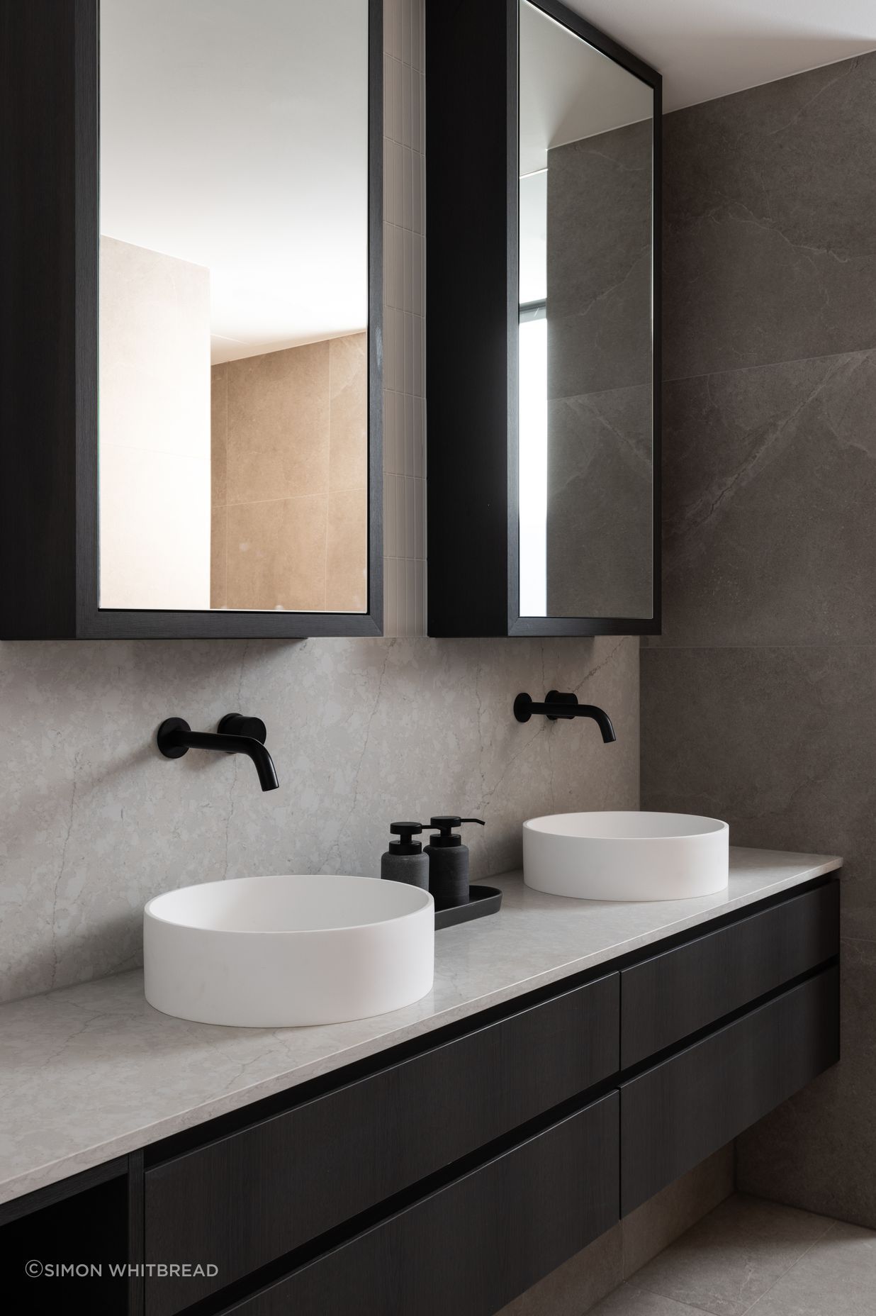 The ensuite provides able grooming room.