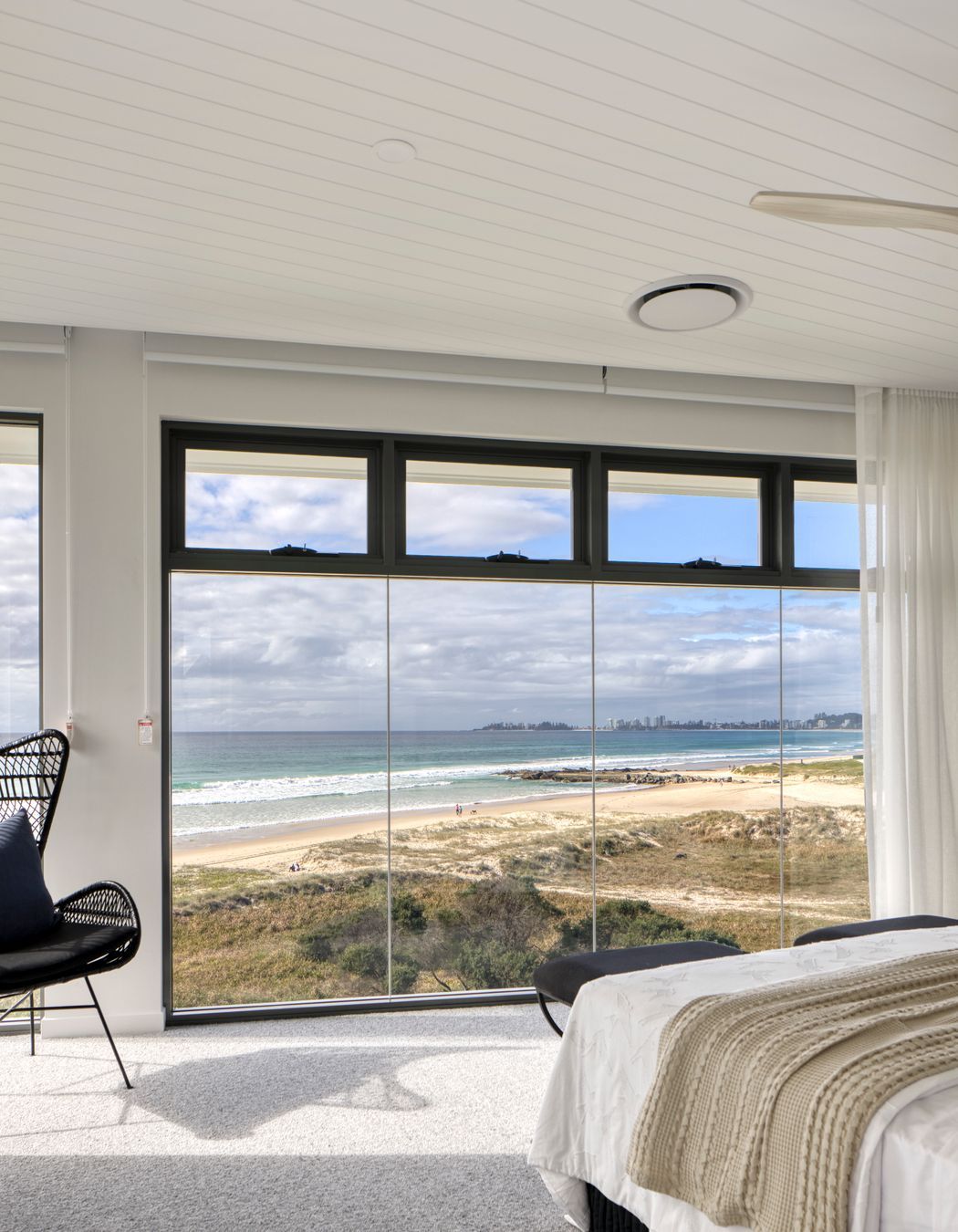 Master bedroom with a wow factor | Currumbin Beach House by Habitat Studio Architects