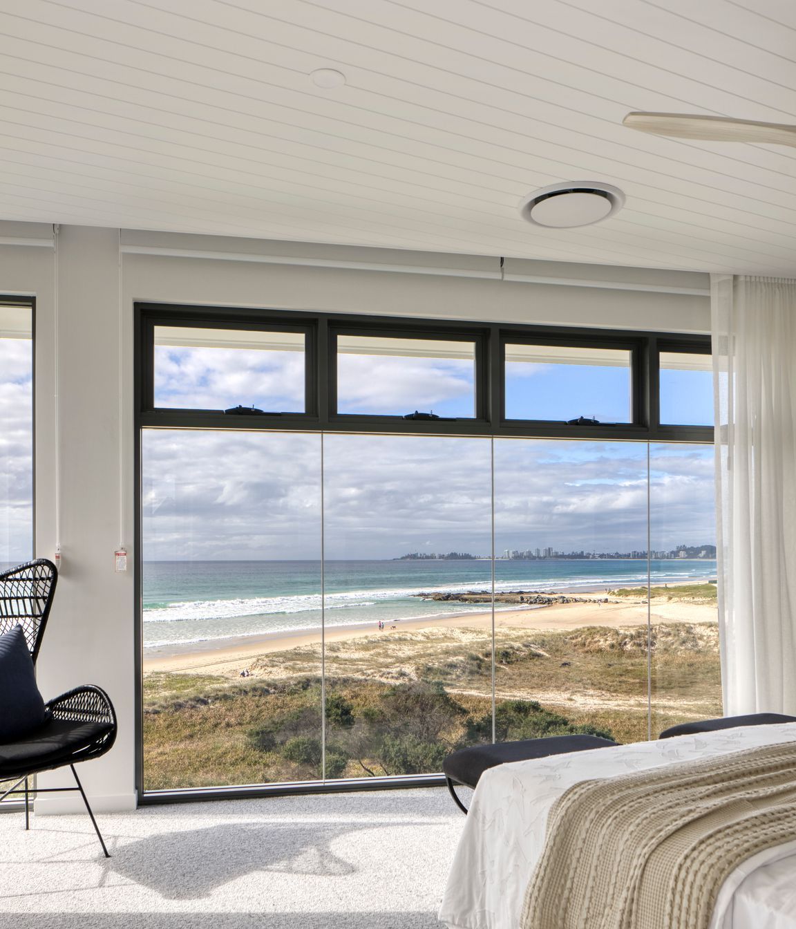 Master bedroom with a wow factor | Currumbin Beach House by Habitat Studio Architects
