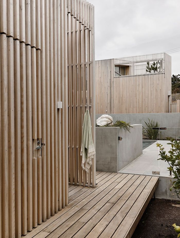 The iron ash externally and the pine internally offers an organic feel.