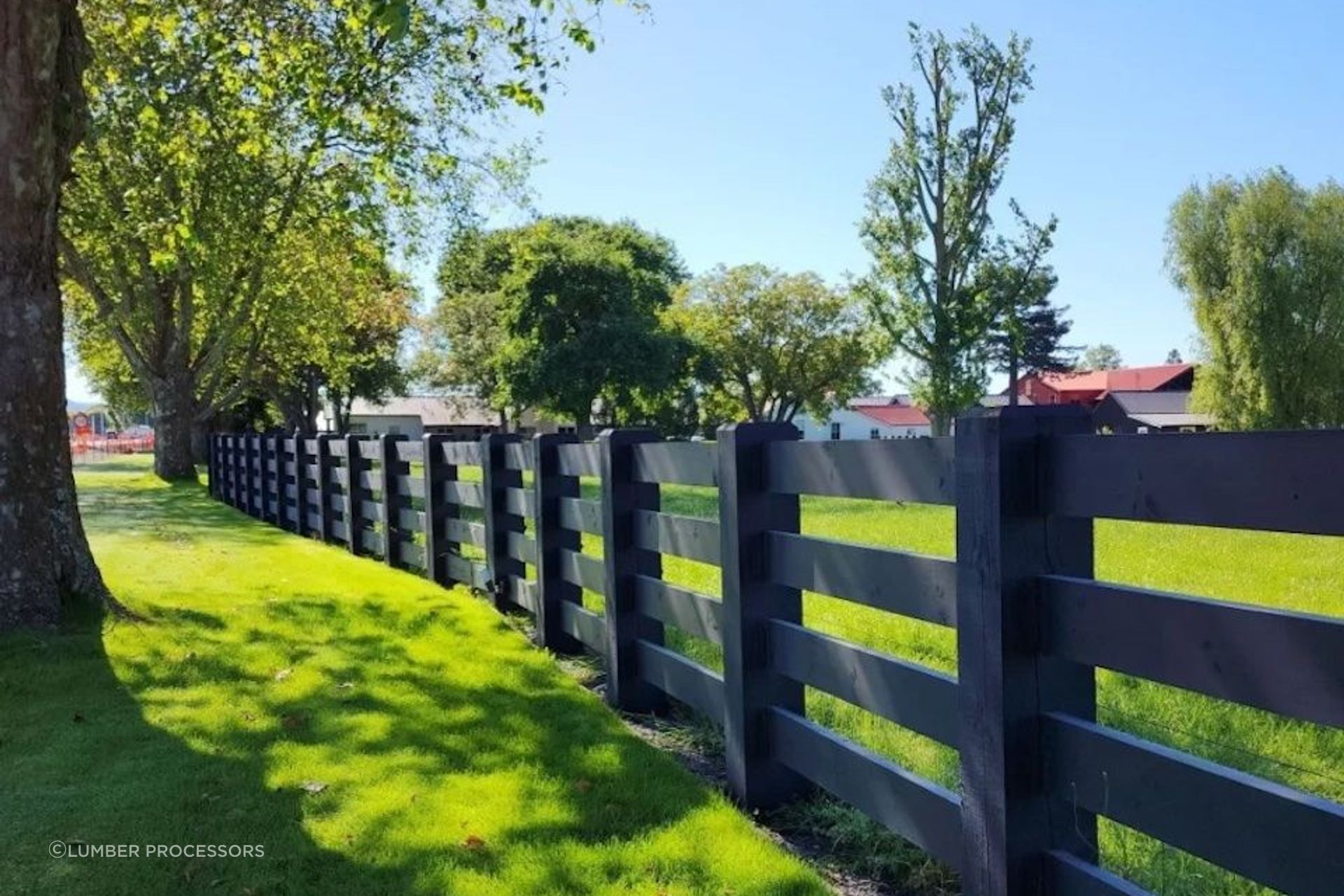Vertical fence posts and cross rail give homes or agricultural landscaped areas that classic countryside look.