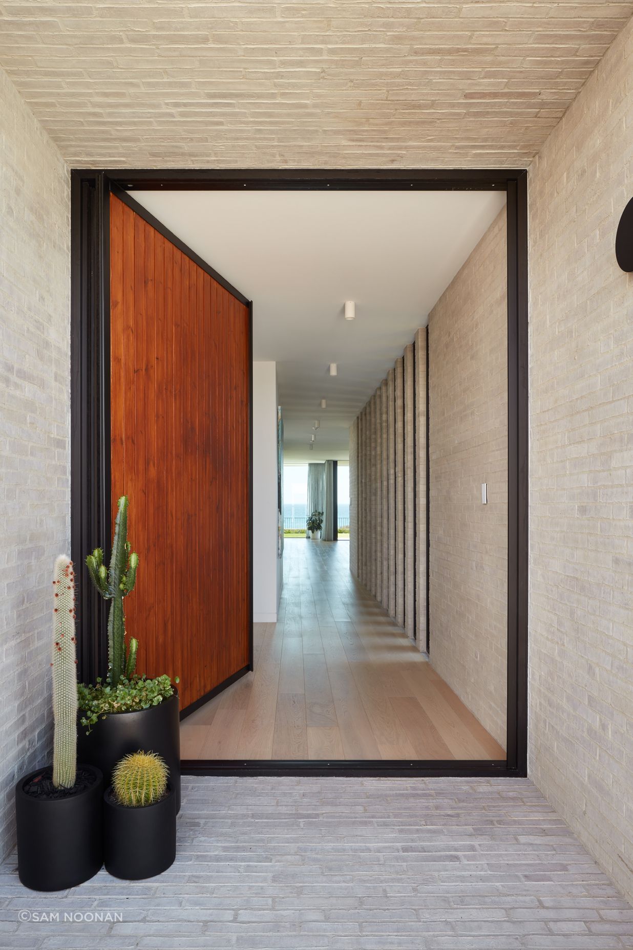 The entrance at the rear of the property | Tennyson Residence by Enzo Caroscio Architects