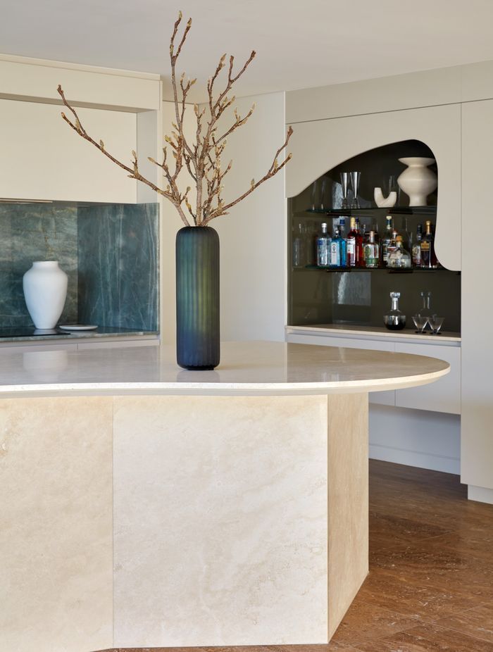 A design language where form and function coalesce in unity is prevalent throughout the home.
