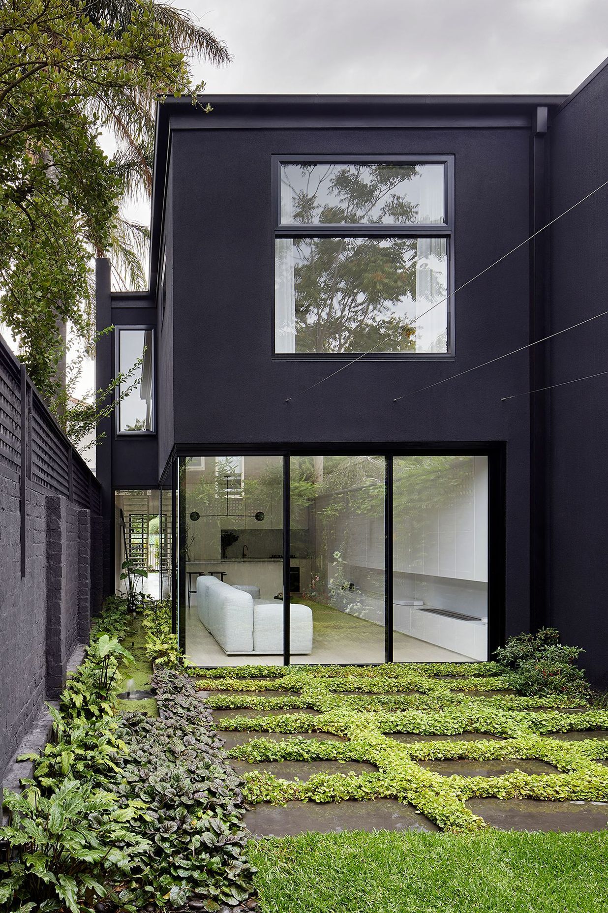 South Yarra Townhouse by Winter Architecture and Kelly Royle Landscape Architecture | Photography by Tatjana Plitt