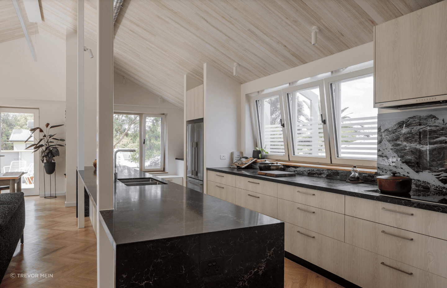 DiMase Architects’ commitment to sustainable design principles drove the pursuit of Low Energy House certification from the Passivhaus Institut, but achieving this standard proved to be the biggest challenge of the project.