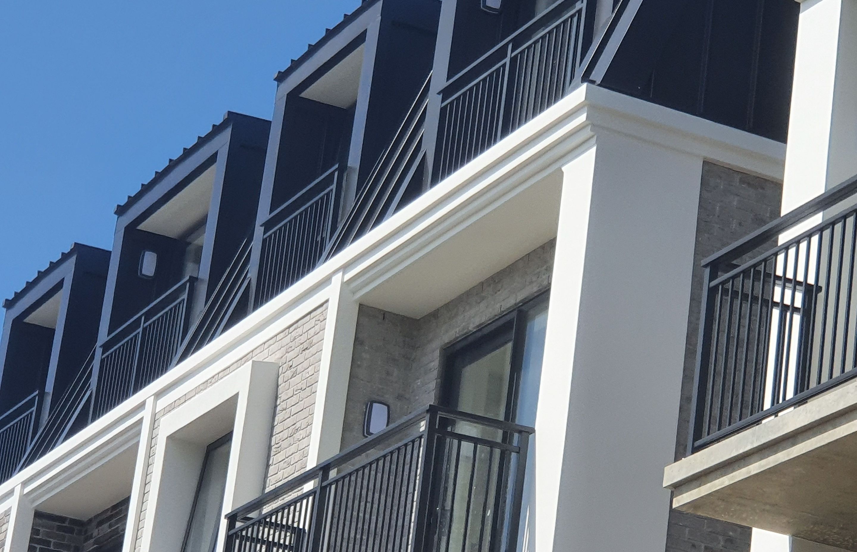 Specifying balustrade systems for the urban dwelling