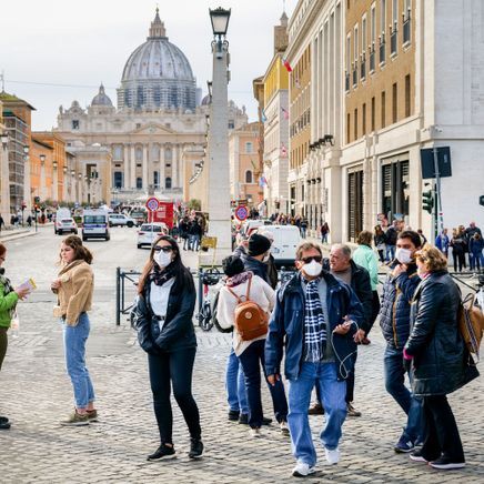 Italy in lockdown: quarantine extended