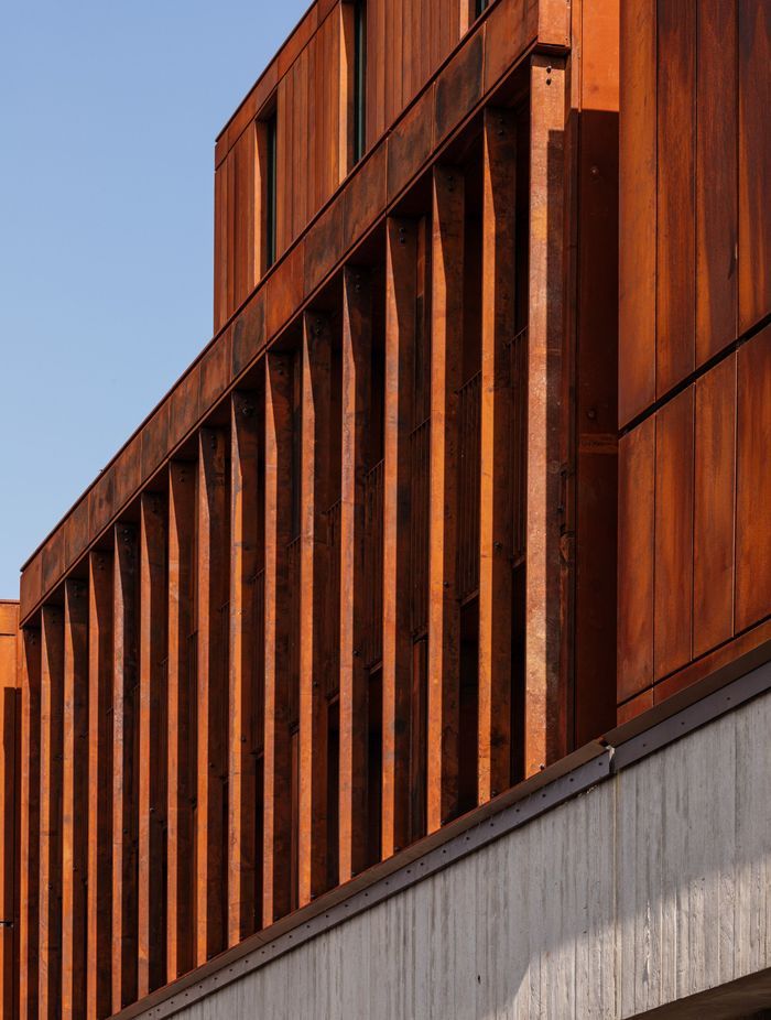 StandardX trades large open areas for a more intimate look at hotel living, more ‘living like a local’.