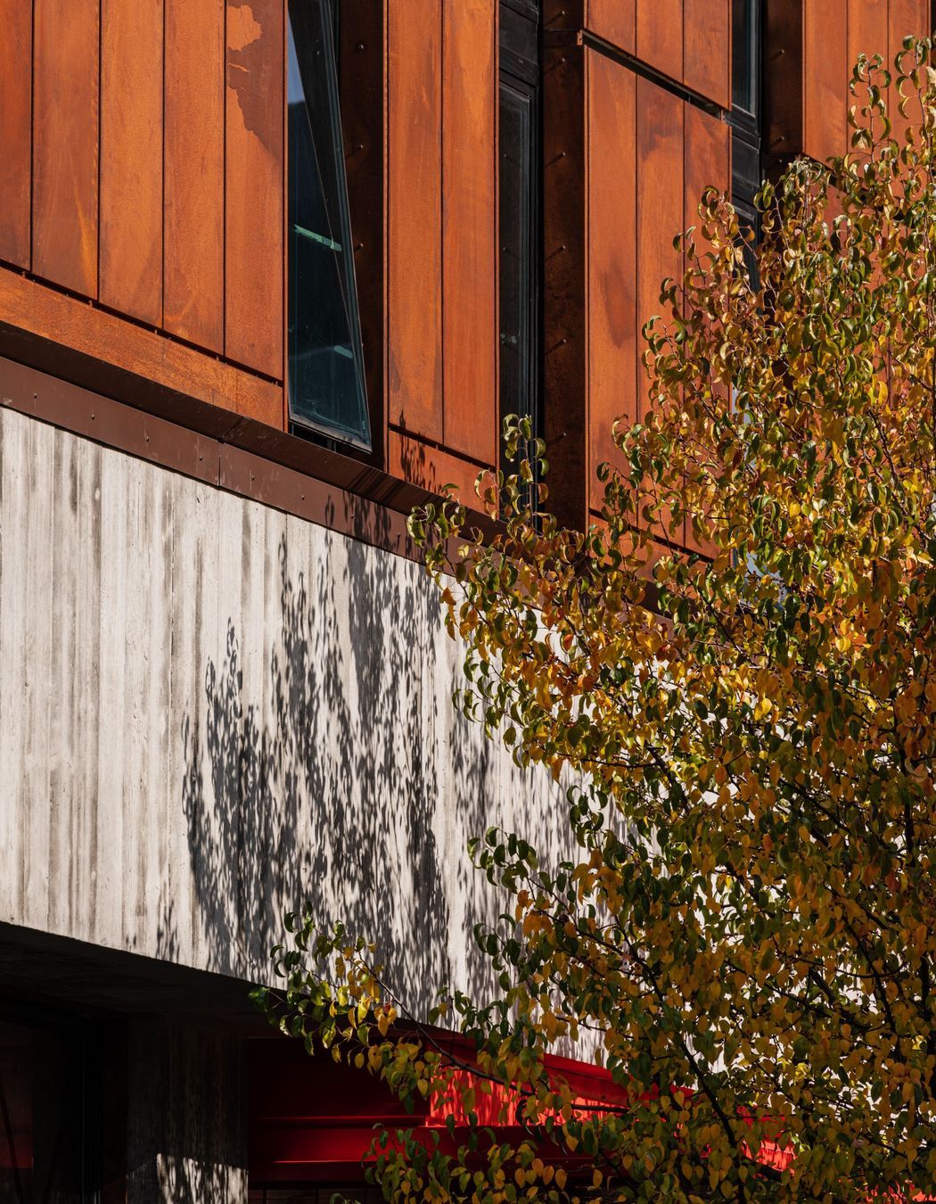 The hotel is a nod to the quintessentially Australian pubs that are silent witnesses to the suburb’s colourful past.