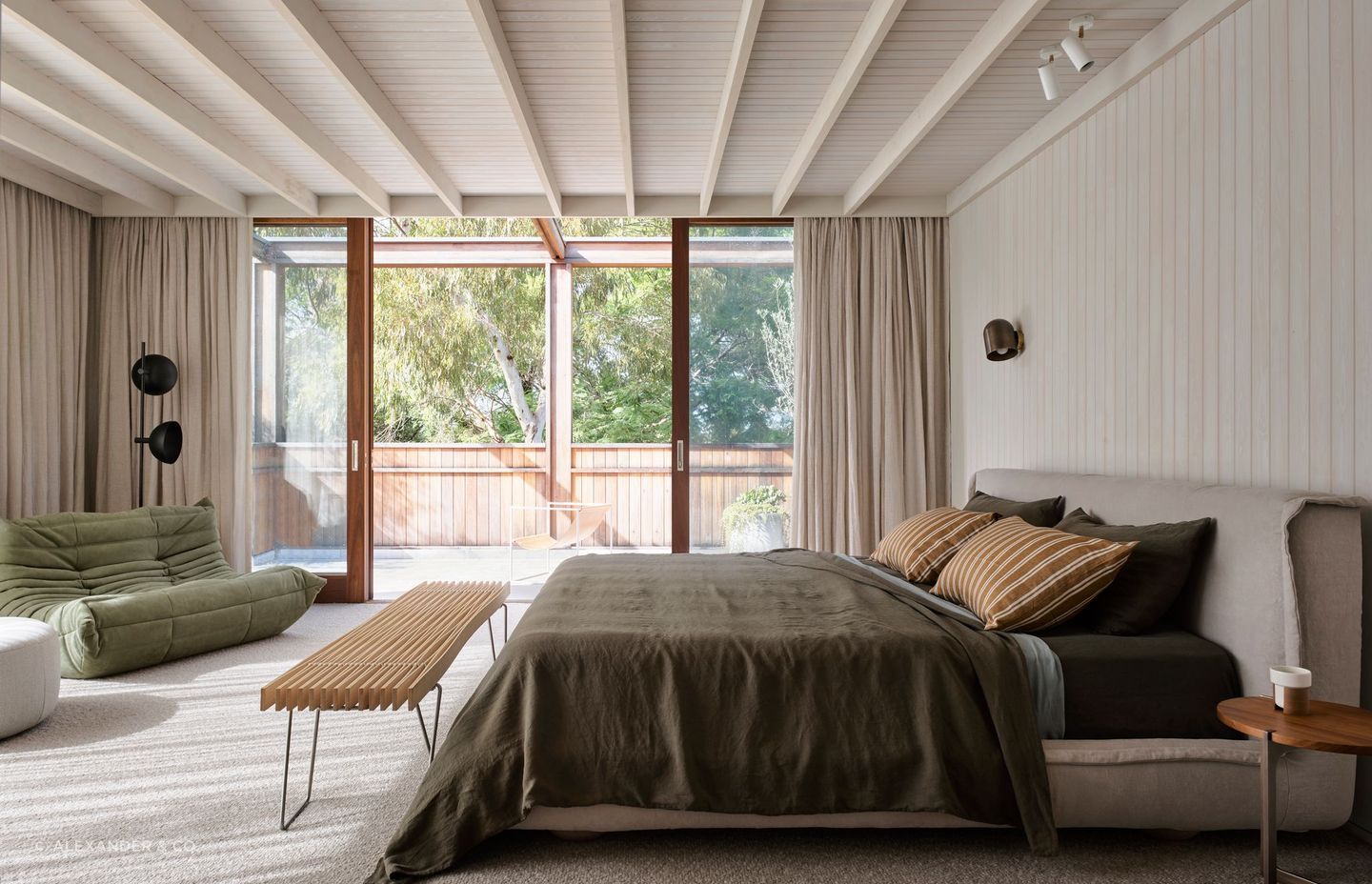 Spotted Gum House by Alexander &amp; Co. | Photography by Anson Smart