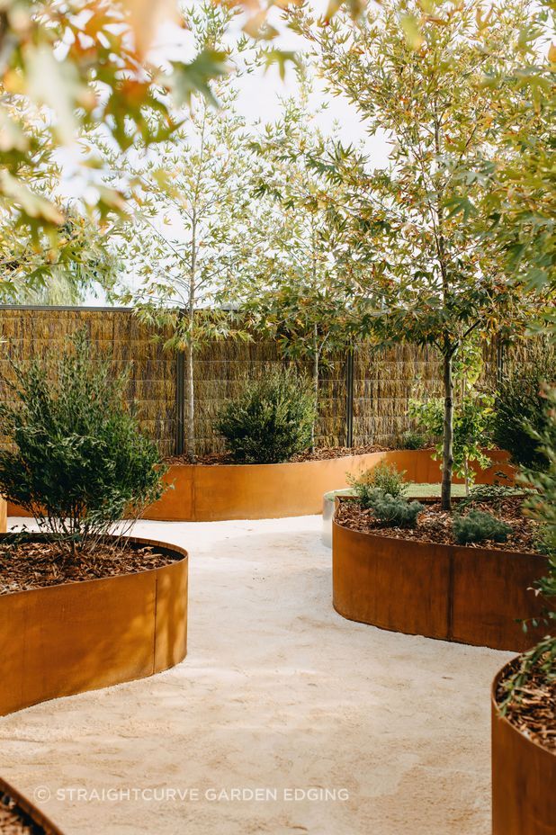 Straightcurve Raised Gardens and Retaining Walls allow you to build and brace garden beds and walls into soil and hard surfaces, or connect them to each other.