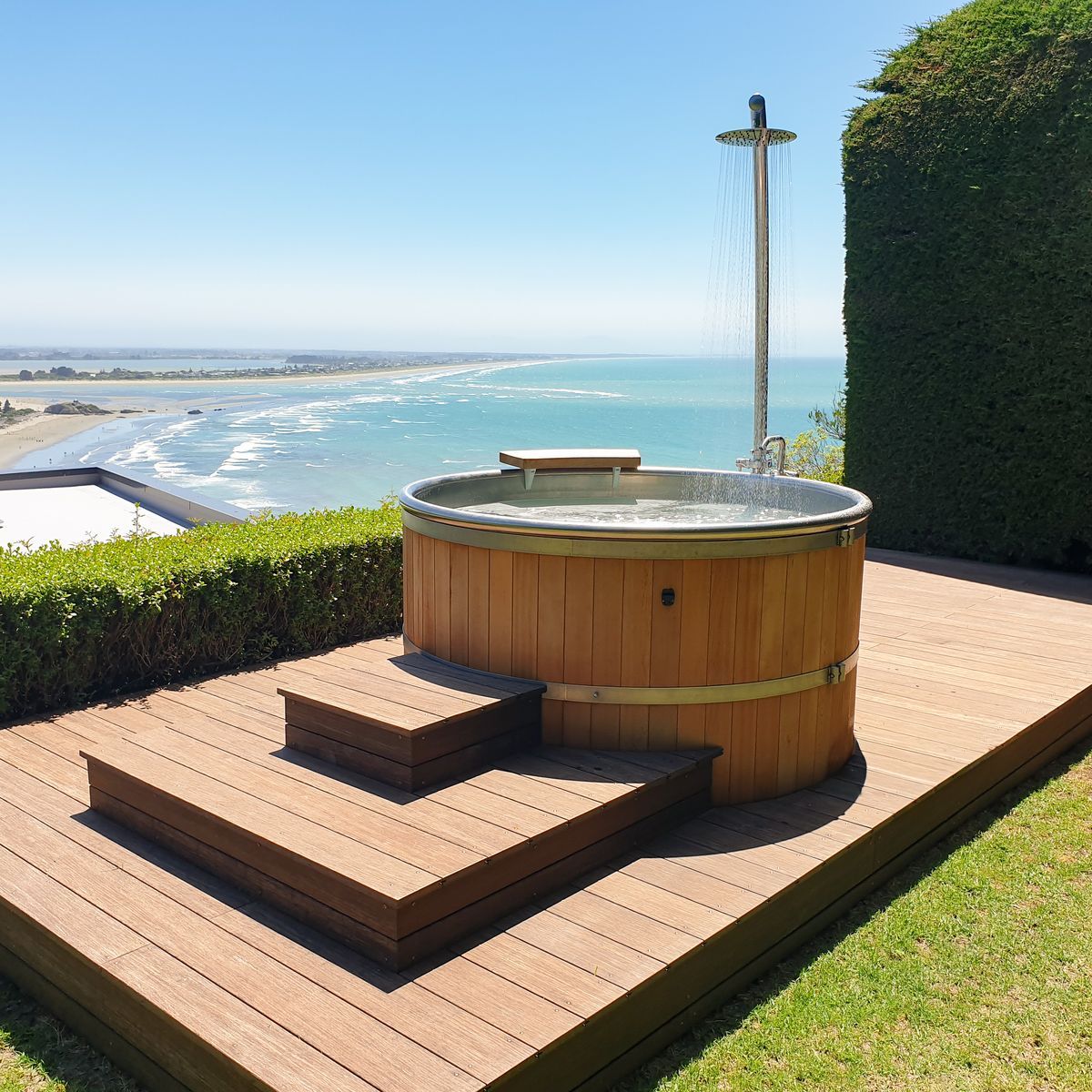 Decking, cladding, and everything in-between: why bamboo is the material of choice for Kiwi backyards