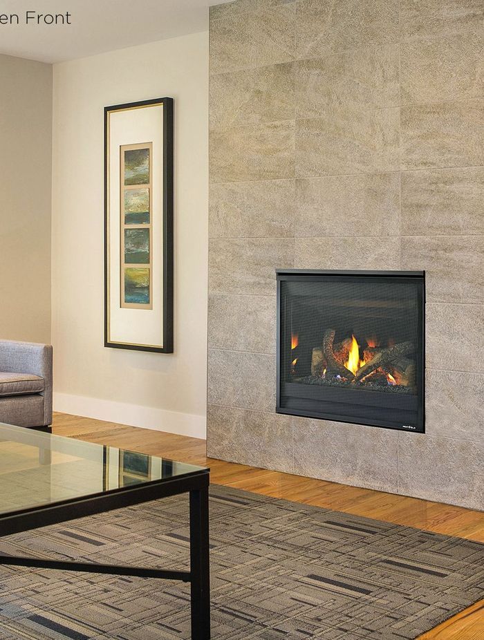 A multifunction remote provides temperature, flame height and start time control.