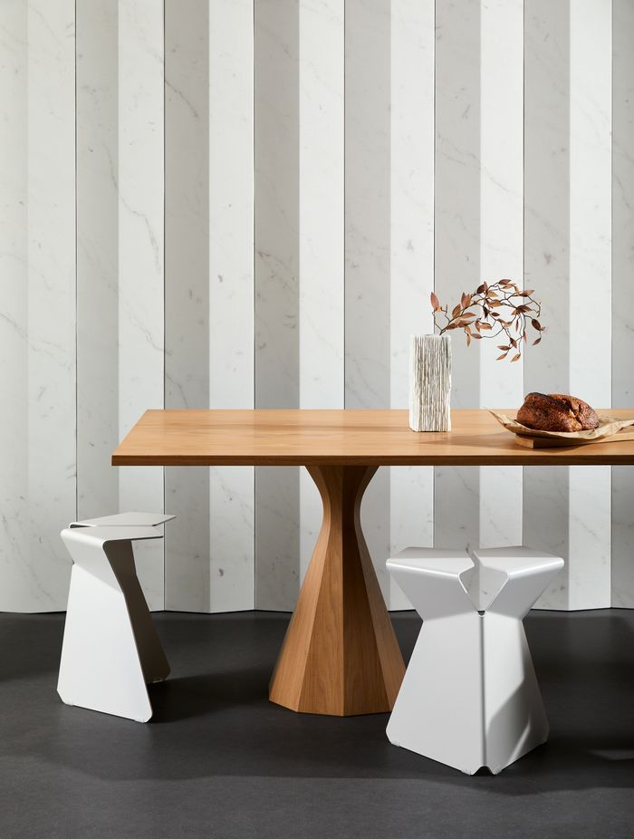 Lanes Peak in Carrara Stone.