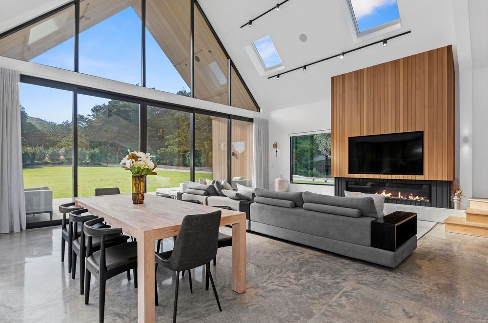 The kitchen and dining were designed with entertainment and comfort in mind.