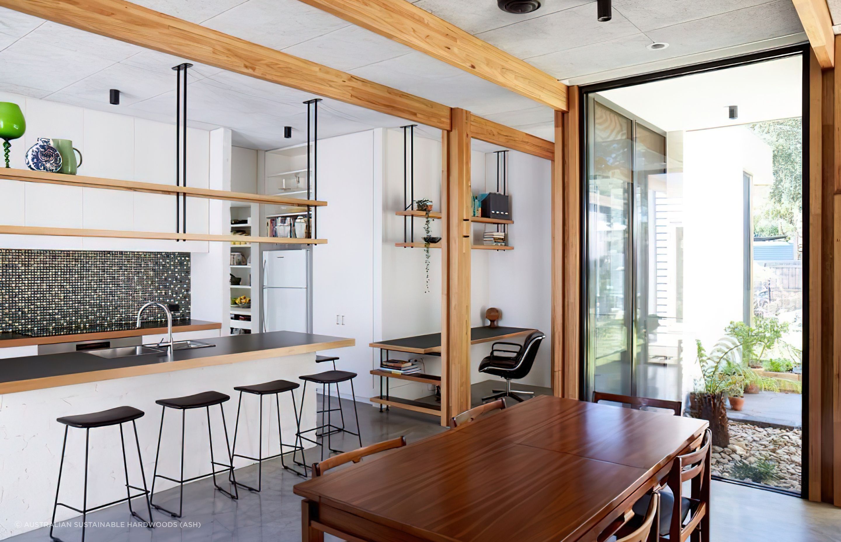 Ballantyne Street – Glulam created from ASH’s Victorian ash structural grade.