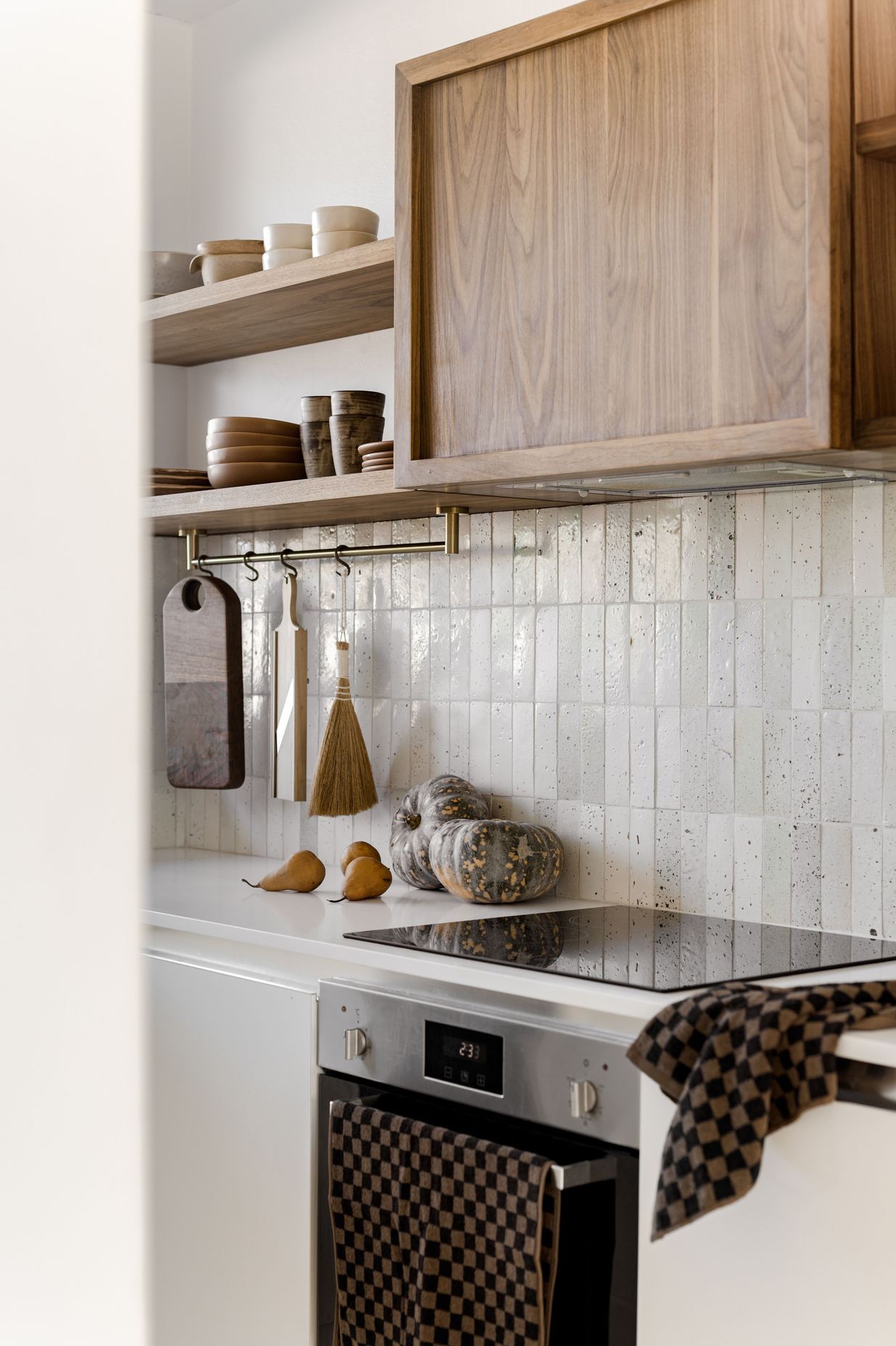 Adams St Project by Folk Studio with Tiles of Ezra | Photography by the Palm Co Designs