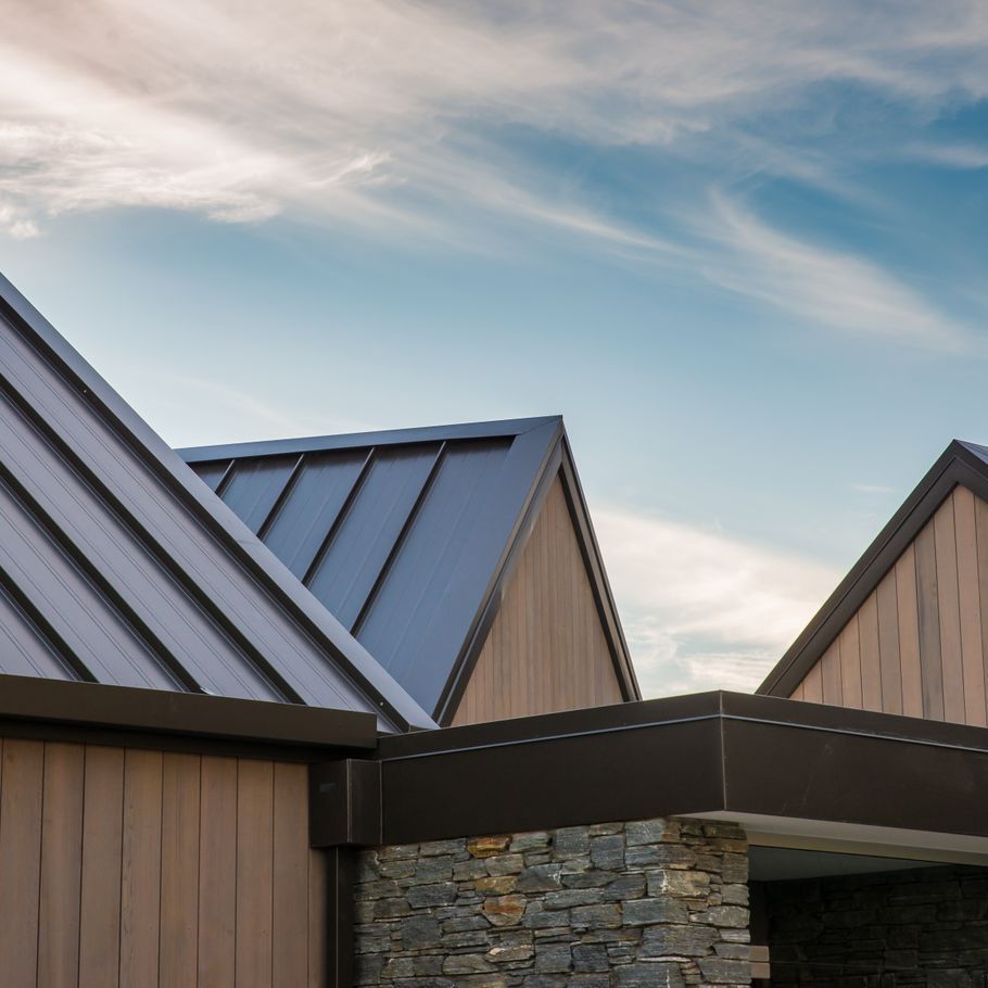 A high-performing, visually striking and versatile roof and wall cladding system