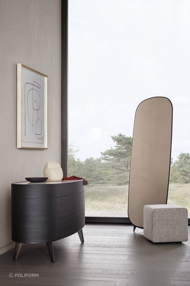 Audrey Mirror
By Poliform