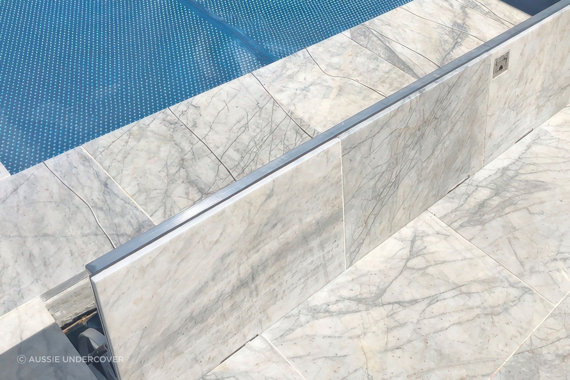 Aussie-undercover-pool-cover-system-pavers-tiles-remote-control7-gigapixel-standard-v2-3x.jpeg