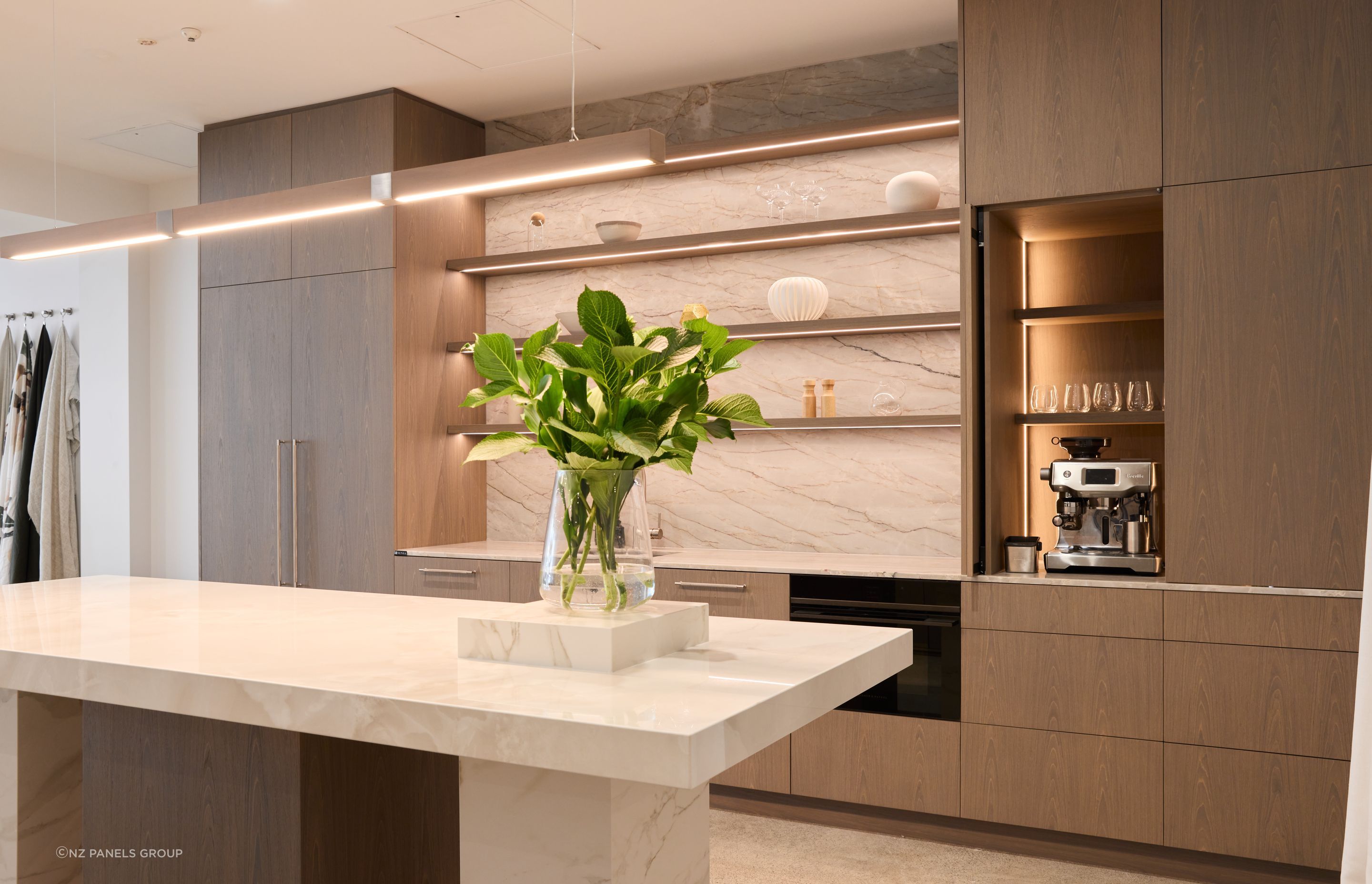 Bestwood's Evoake in a crown cut was chosen for its uniform,  easy-to-work-with layon for this stunning showroom kitchen by designer Georgia Langridge of Modi Design.