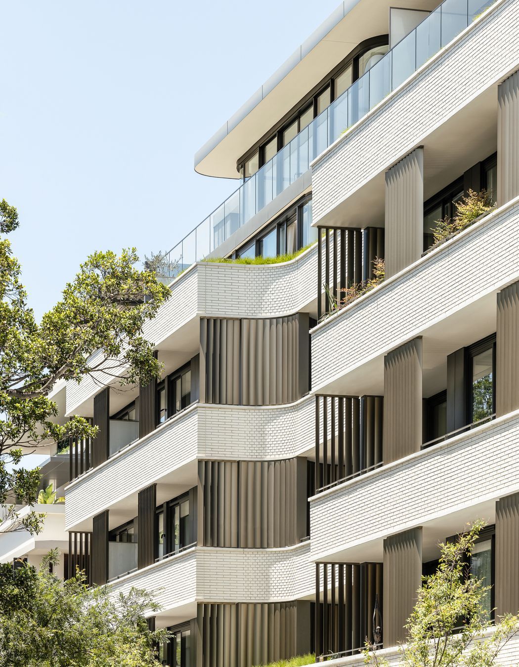 1788 Residences has set a new benchmark for architecture and luxury design in Double Bay using Robertson's Brick Inlay.