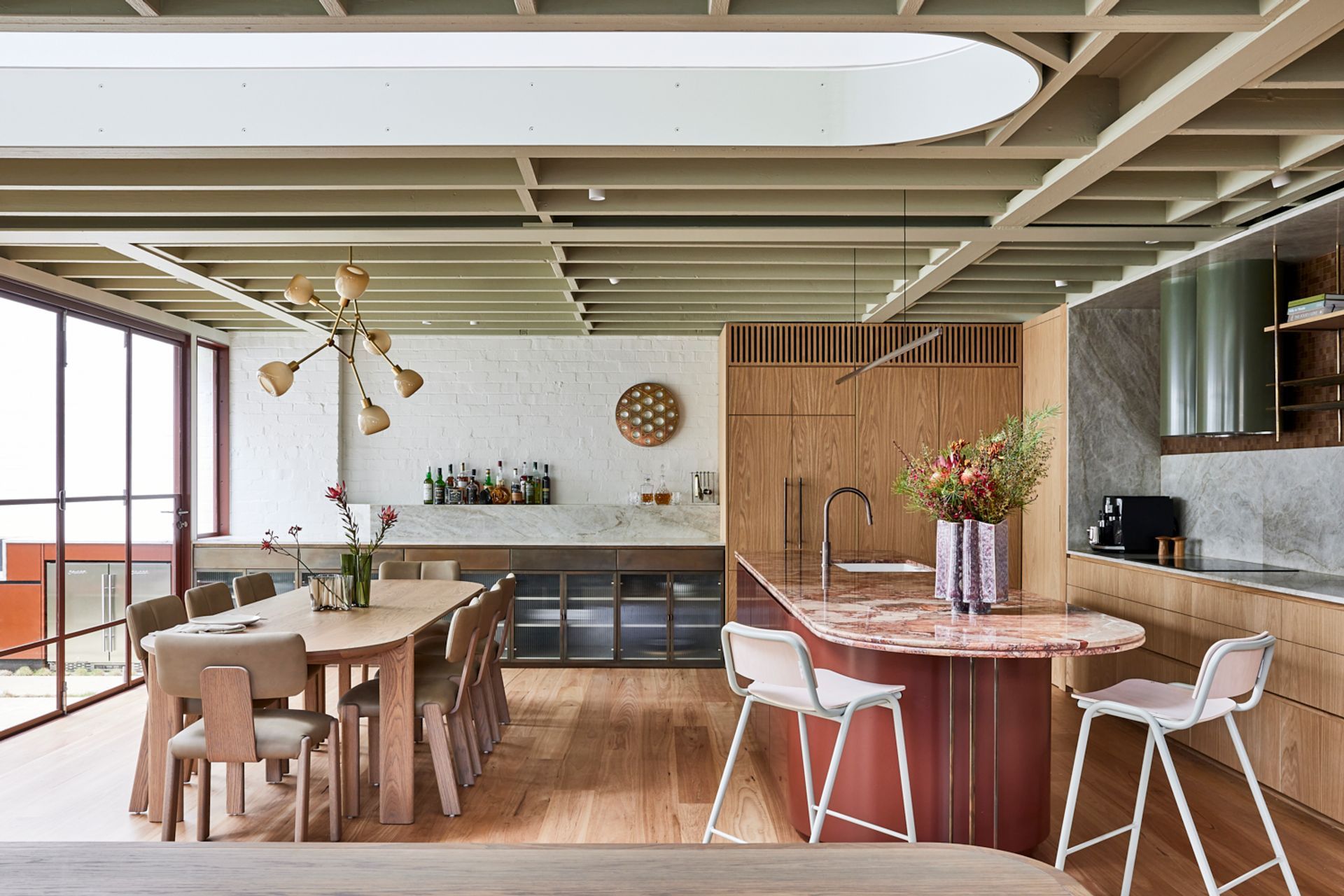 Rosso Verde by Carter Williamson Architects | Photography by Pablo Veiga