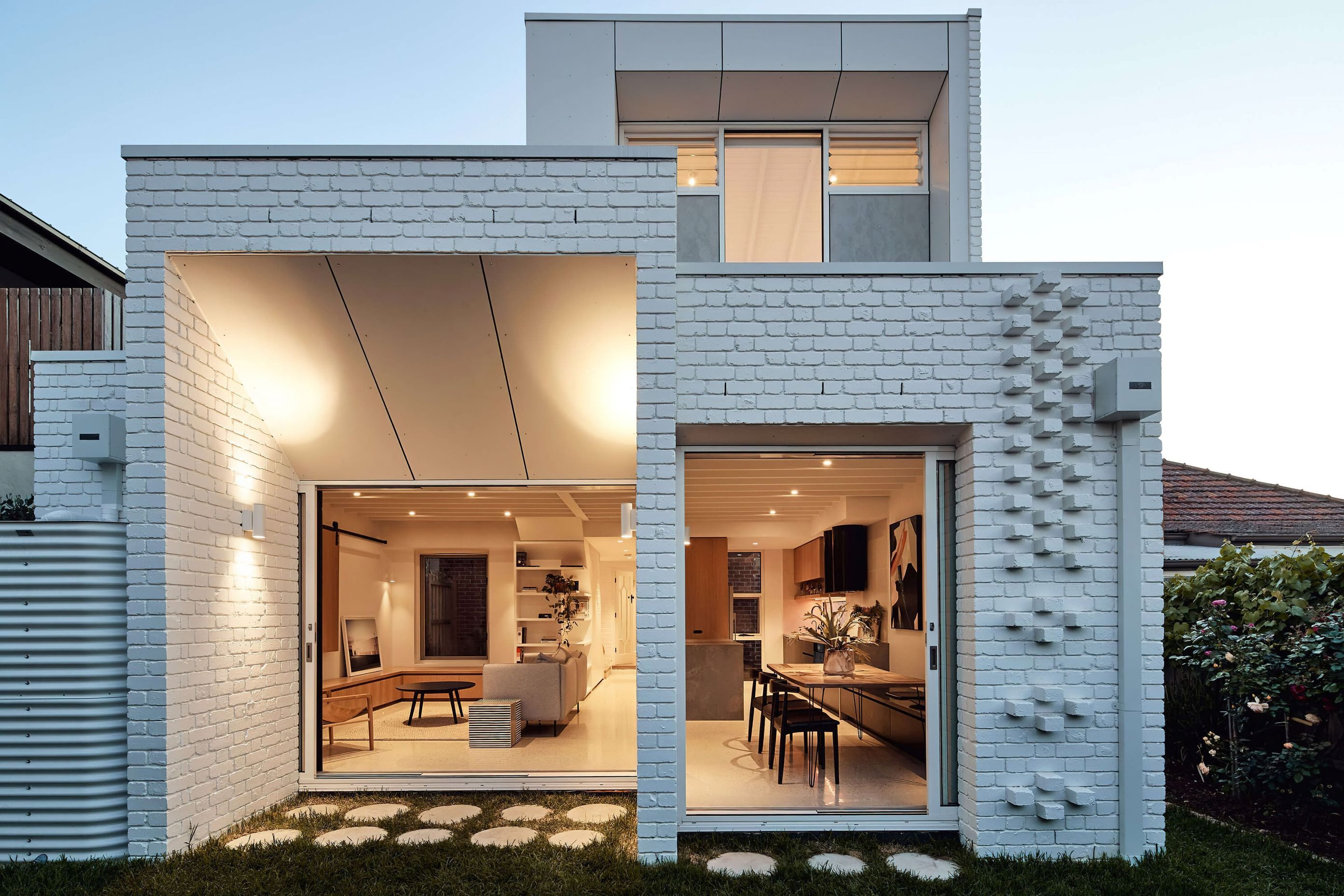 Depth and texture accentuated in the innovative design of Cascade House - Photography: Peter Bennetts