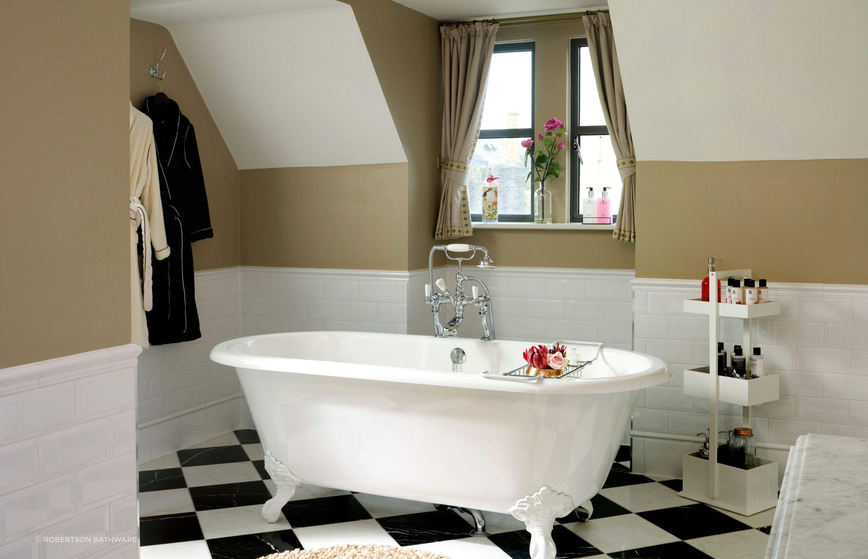 The Cheshire Claw Foot Tub in the Victorian double ended roll top style is a timeless classic