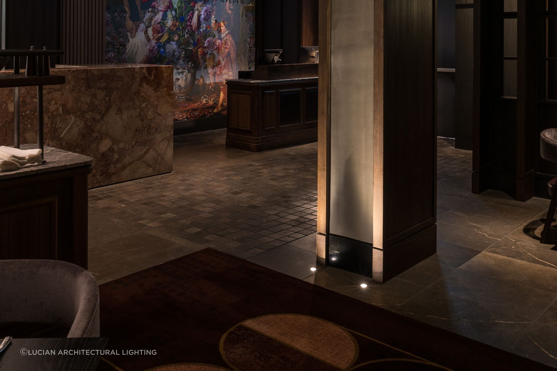 Thanks to optimised optics, the Bilby highlights specific architectural features or landscape elements effectively.