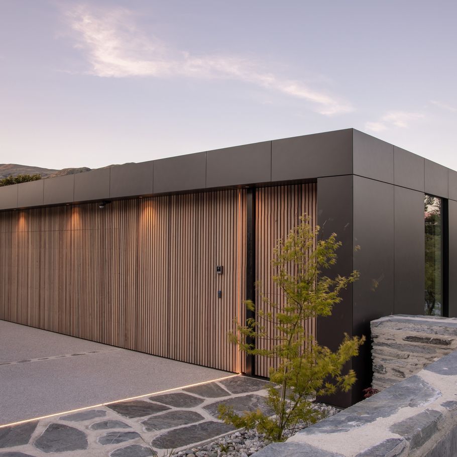 Top garage door trends for 2024: styles, materials, and technology