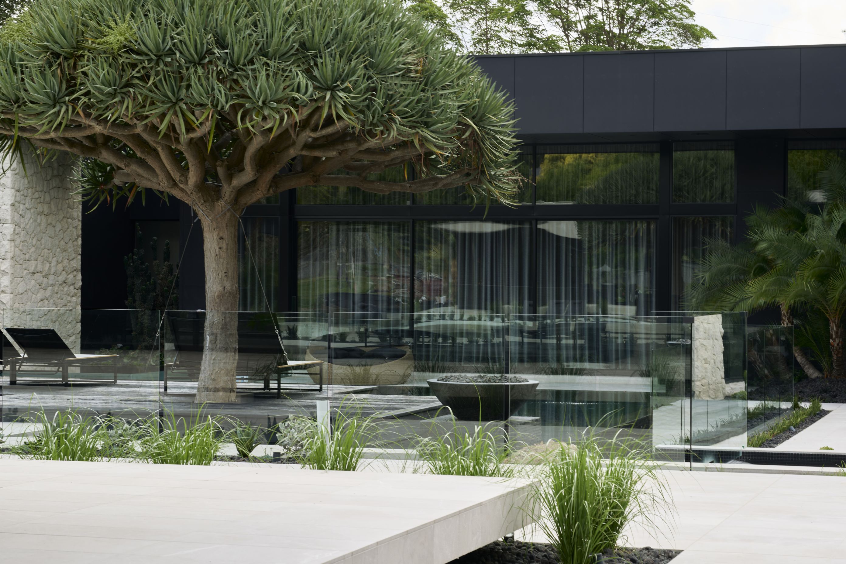 70 linear metres of frameless glass was used in this recently completed project by Glazed Co.