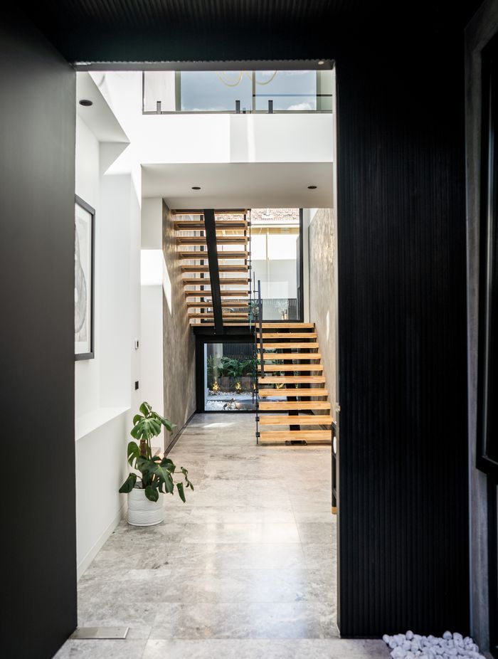 Corby House by R Architecture | Photography by Axiom