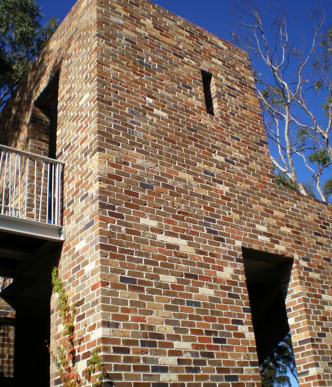 The original site of The Brick Pit in 1975, Eden Gardens is now home to these extraordinarily beautiful recycled brick structures that add beauty and form to this spectacular garden and outdoor living centre.