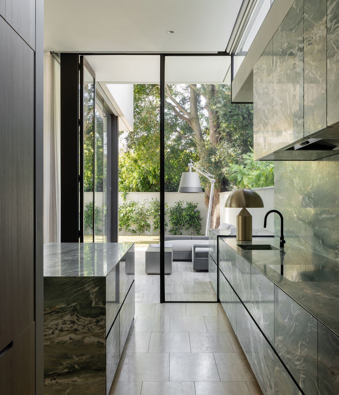FGR-Architects-Concrete-Curtain-6.jpg