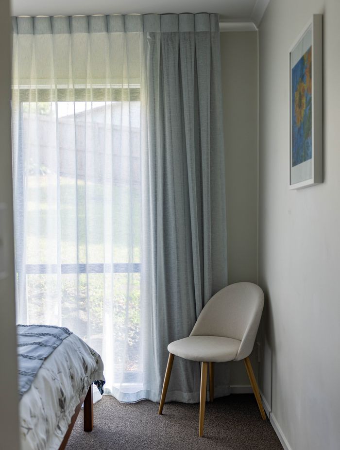 Track. Fabric: Charles Parsons, Boyd, Fannel