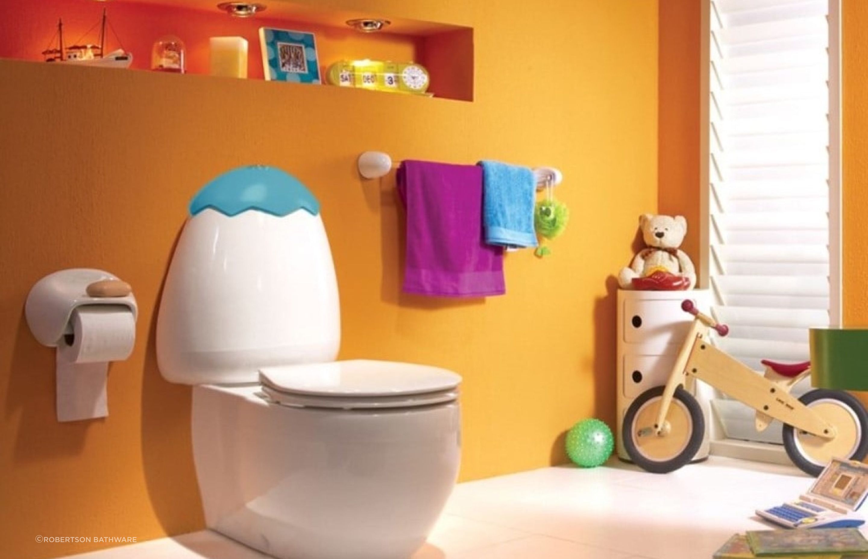The Googai Junior Toilet is a fun and friendly choice for a kid's bathroom, designed specifically for children between 3-12 years of age.