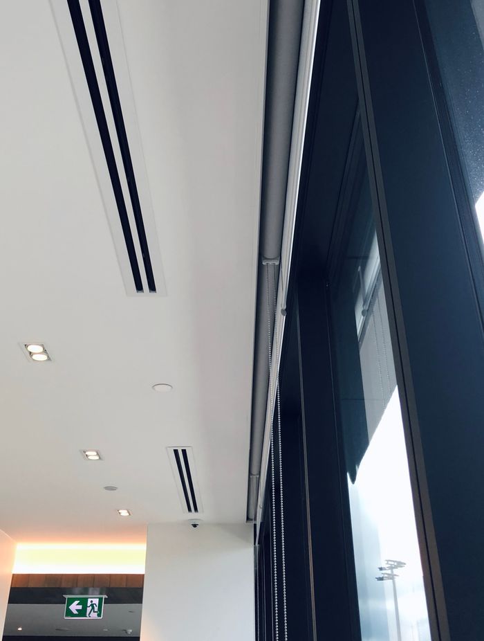 Recessed blind box for seamless waterfall visuals