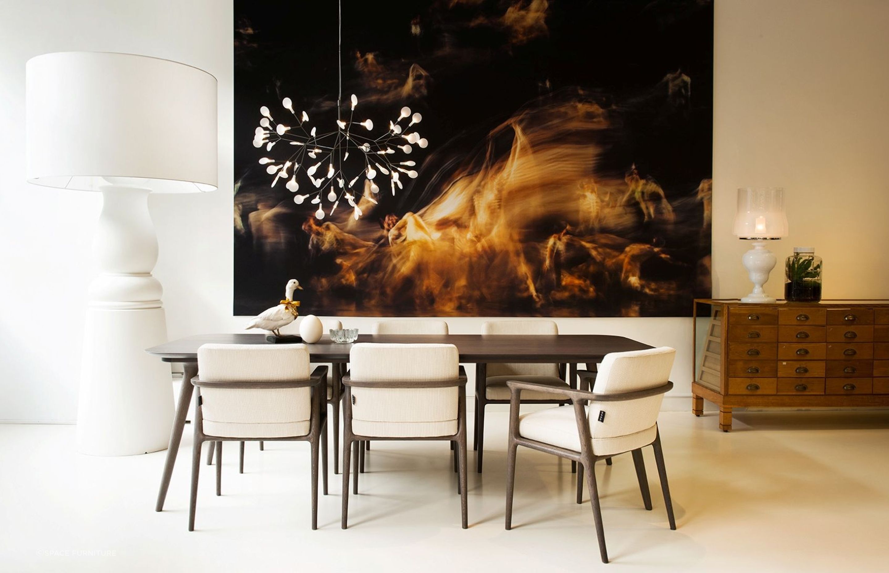 The organic design of the Heracleum II Small Suspension Lamp by Space Furniture adds its own natural ambience.