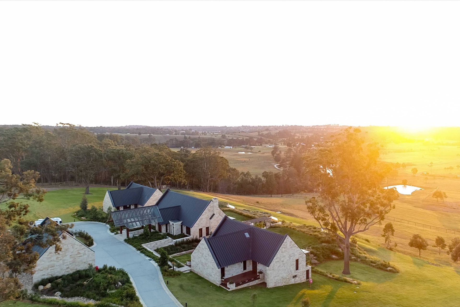 Hermitage – The Oaks by Bates Landscape Construction