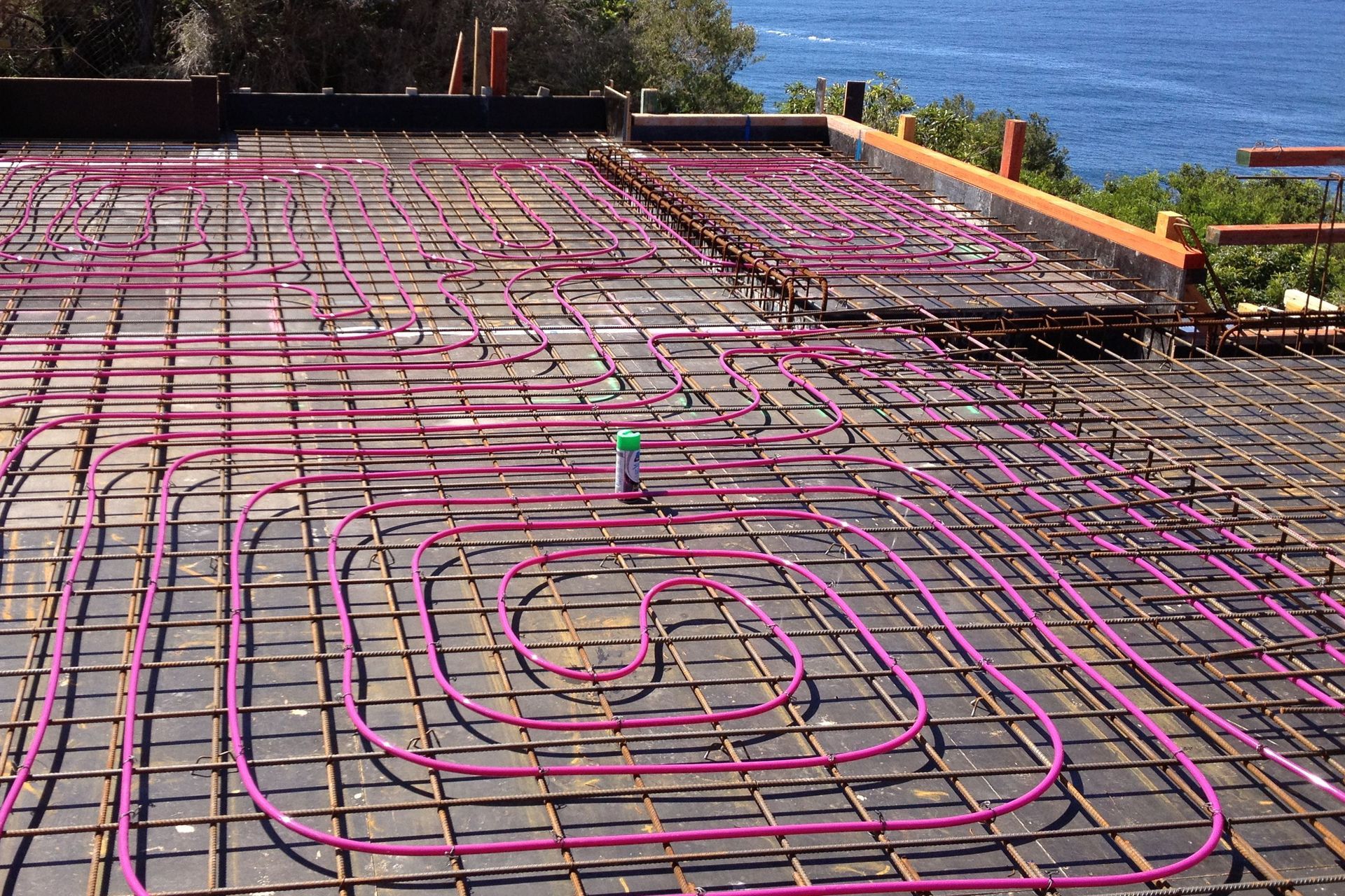 Hydronic heating system by Comfort Heat